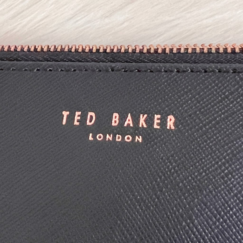 Ted Baker Black Leather Wrist Strap Clutch Bag Excellent